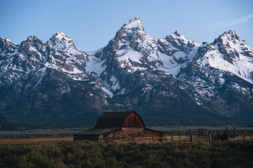 bigstock-John-Moulton-Barn-In-Grand-Tet-476242937