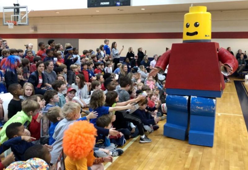 Students Win! 2019 Student/Faculty Basketball Game Video